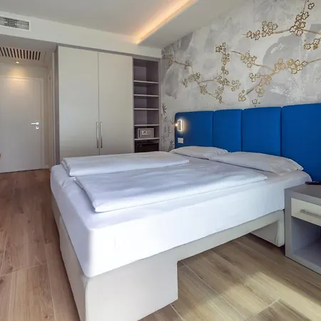Otel Ideal Limone sul Garda