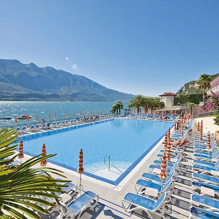 Otel Ideal Limone sul Garda